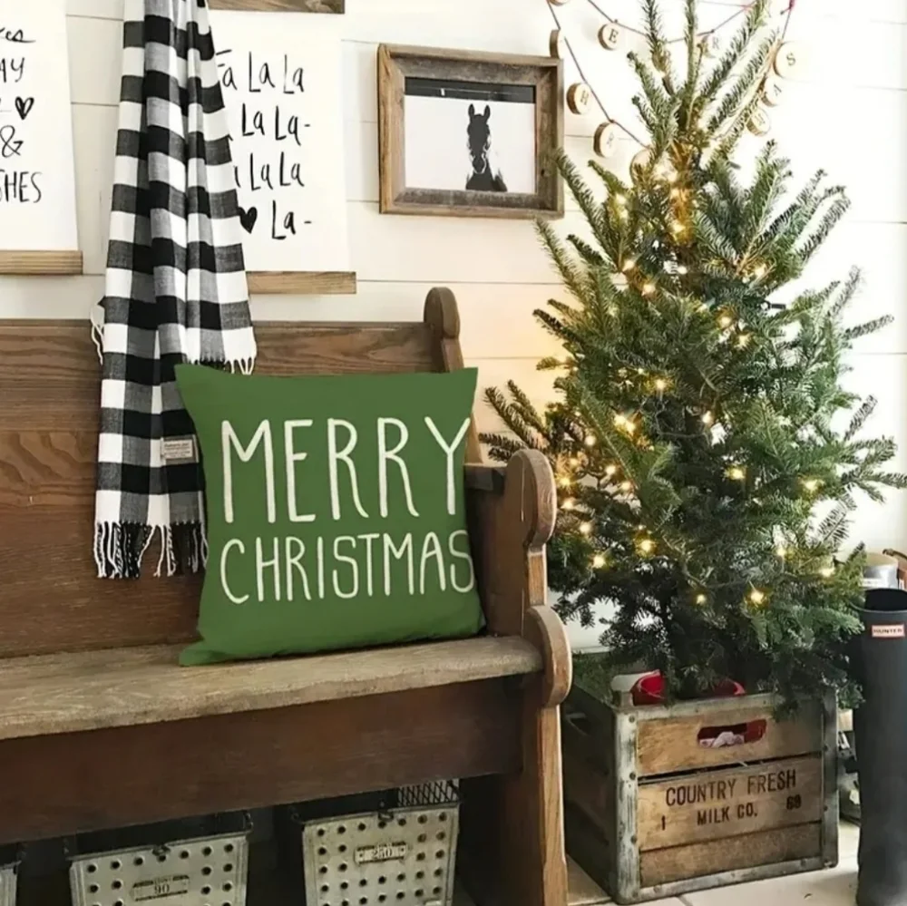 Christmas Linen Blend Throw Pillow Cases 4 Piecs. 🌲🎅🤶 BRAND NEW